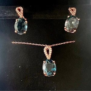 Natural diamond & London topaz set in 14k rose gold - 18in chain & earrings